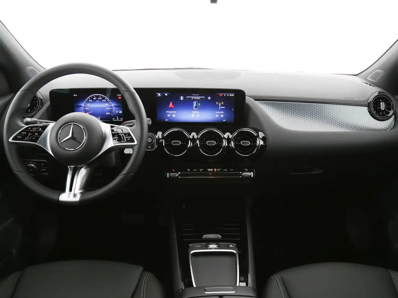 Mercedes-Benz GLA 180 9