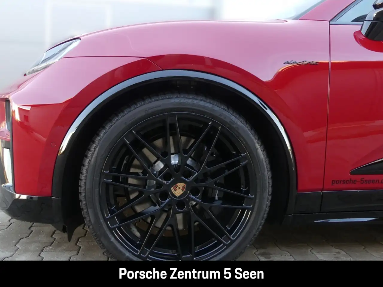 Porsche Macan 6
