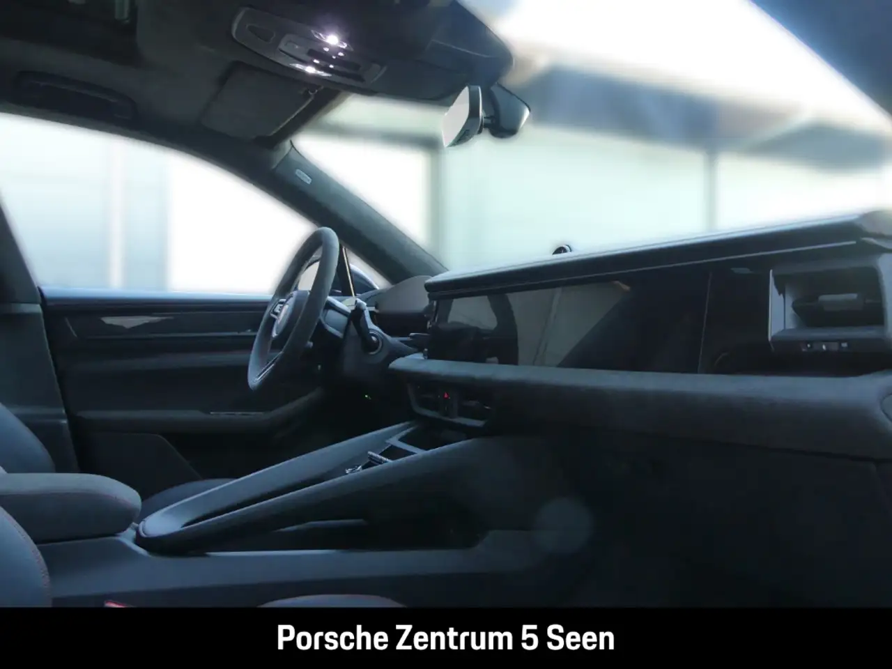 Porsche Macan 12