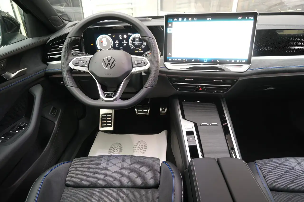 Volkswagen Passat 10