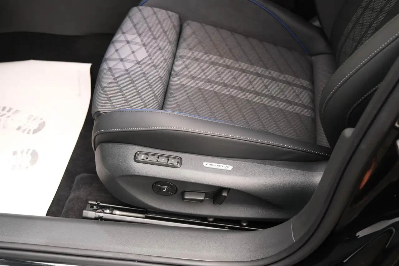 Volkswagen Passat 13