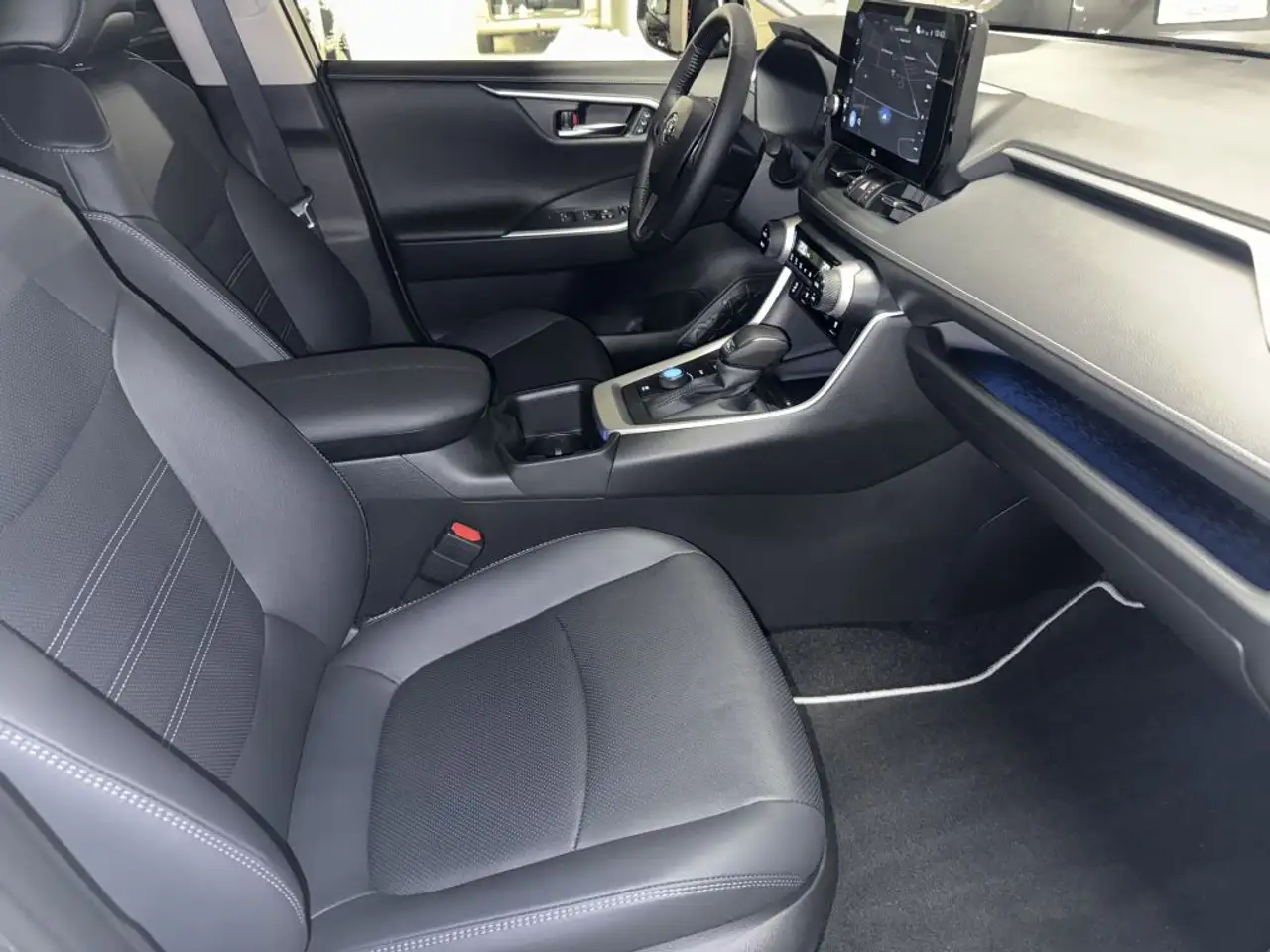 Toyota RAV4 9
