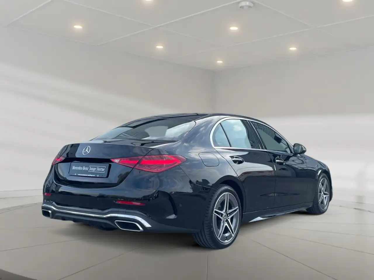 Mercedes-Benz C 300 3