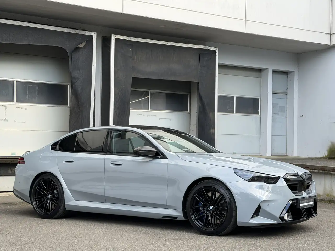 BMW M5 8