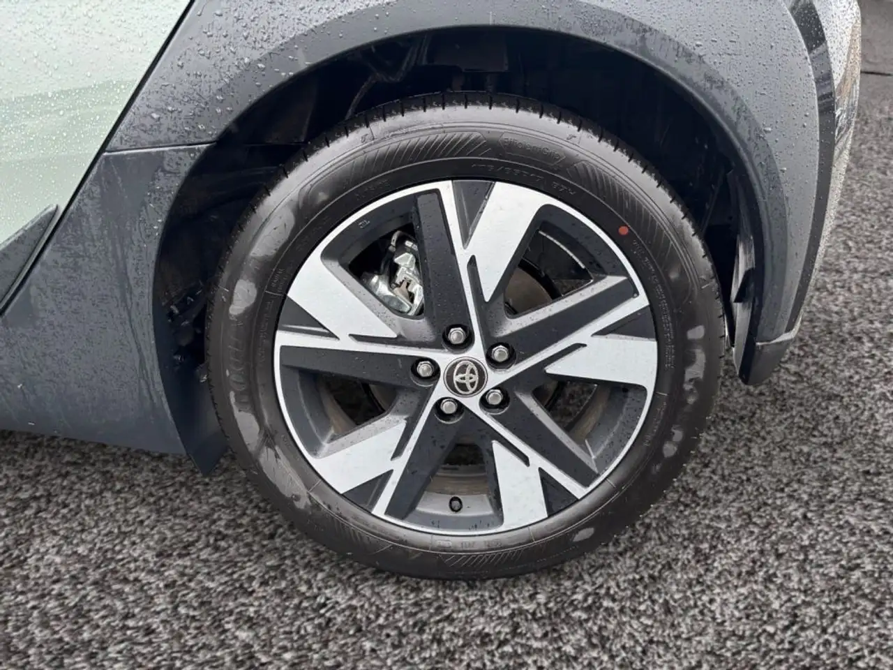 Toyota Aygo X 9