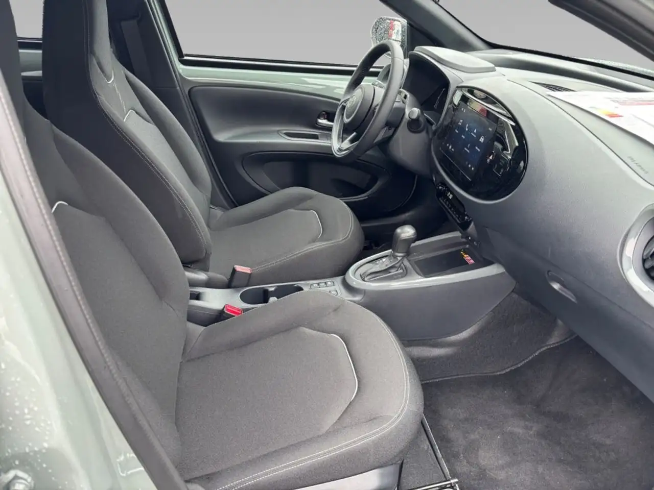 Toyota Aygo X 11
