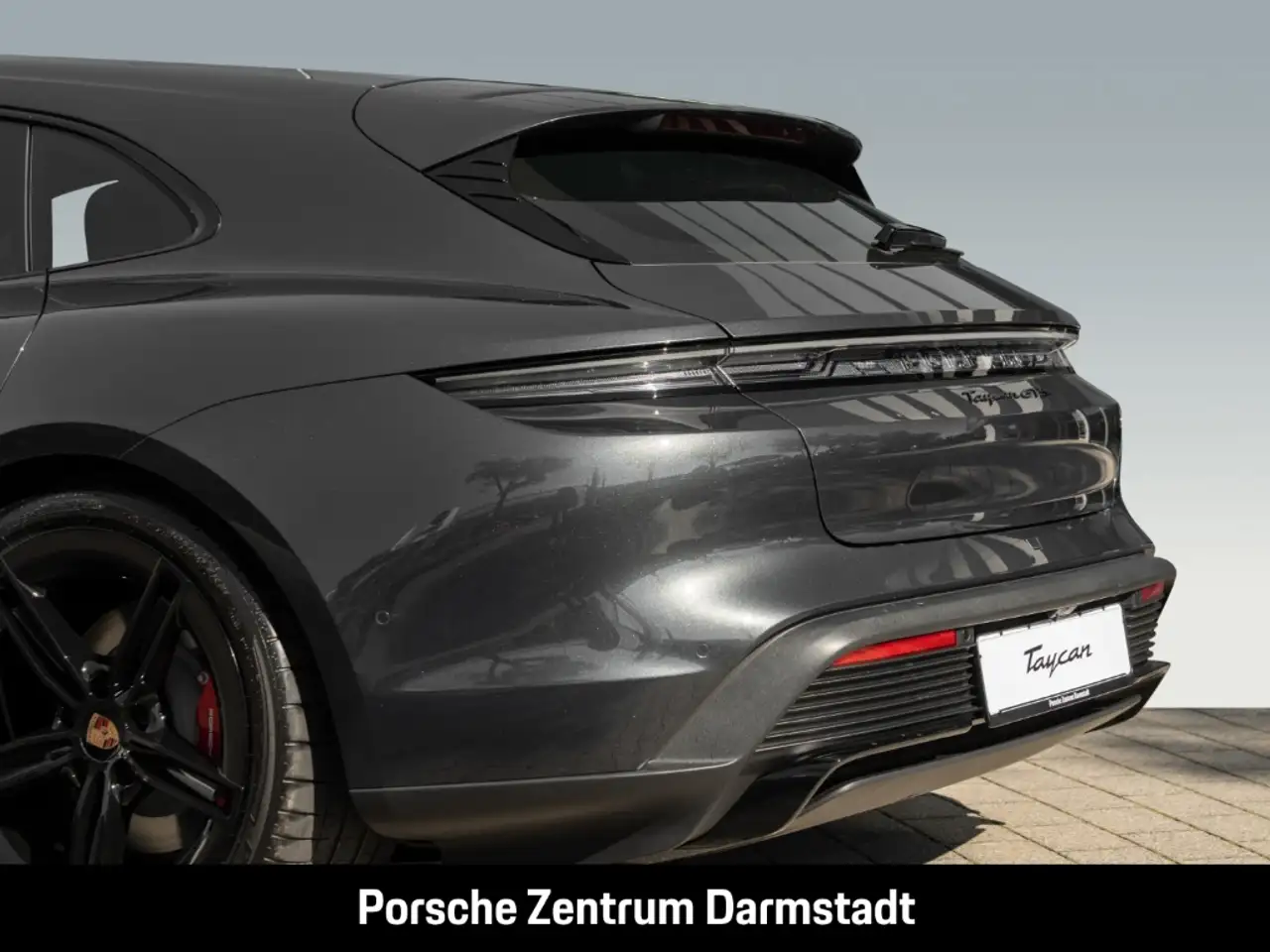 Porsche Taycan 11