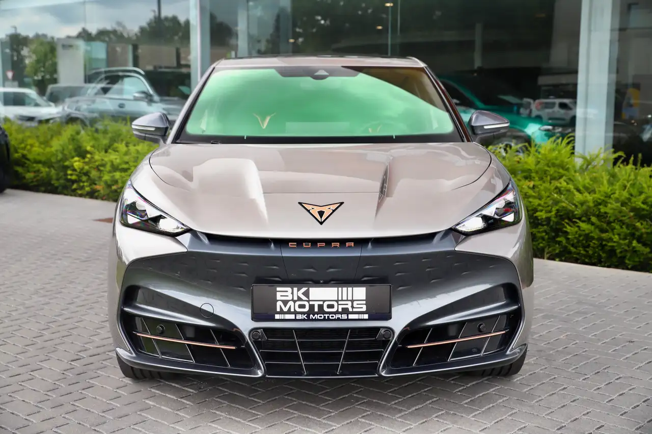 Cupra Tavascan 82 4