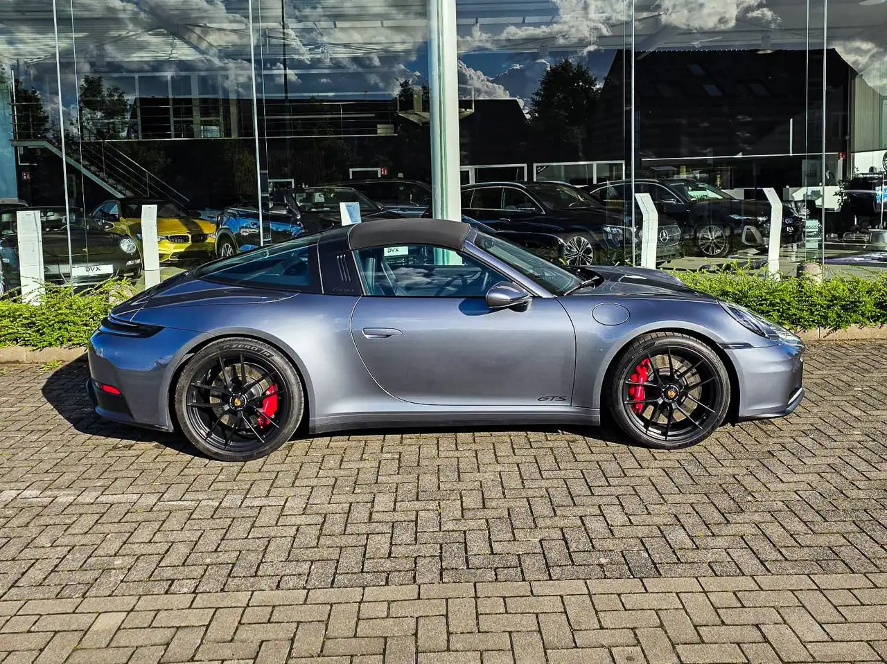 Porsche 992 2