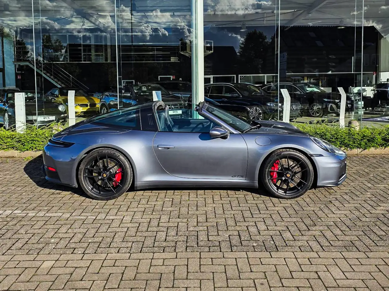 Porsche 992 6