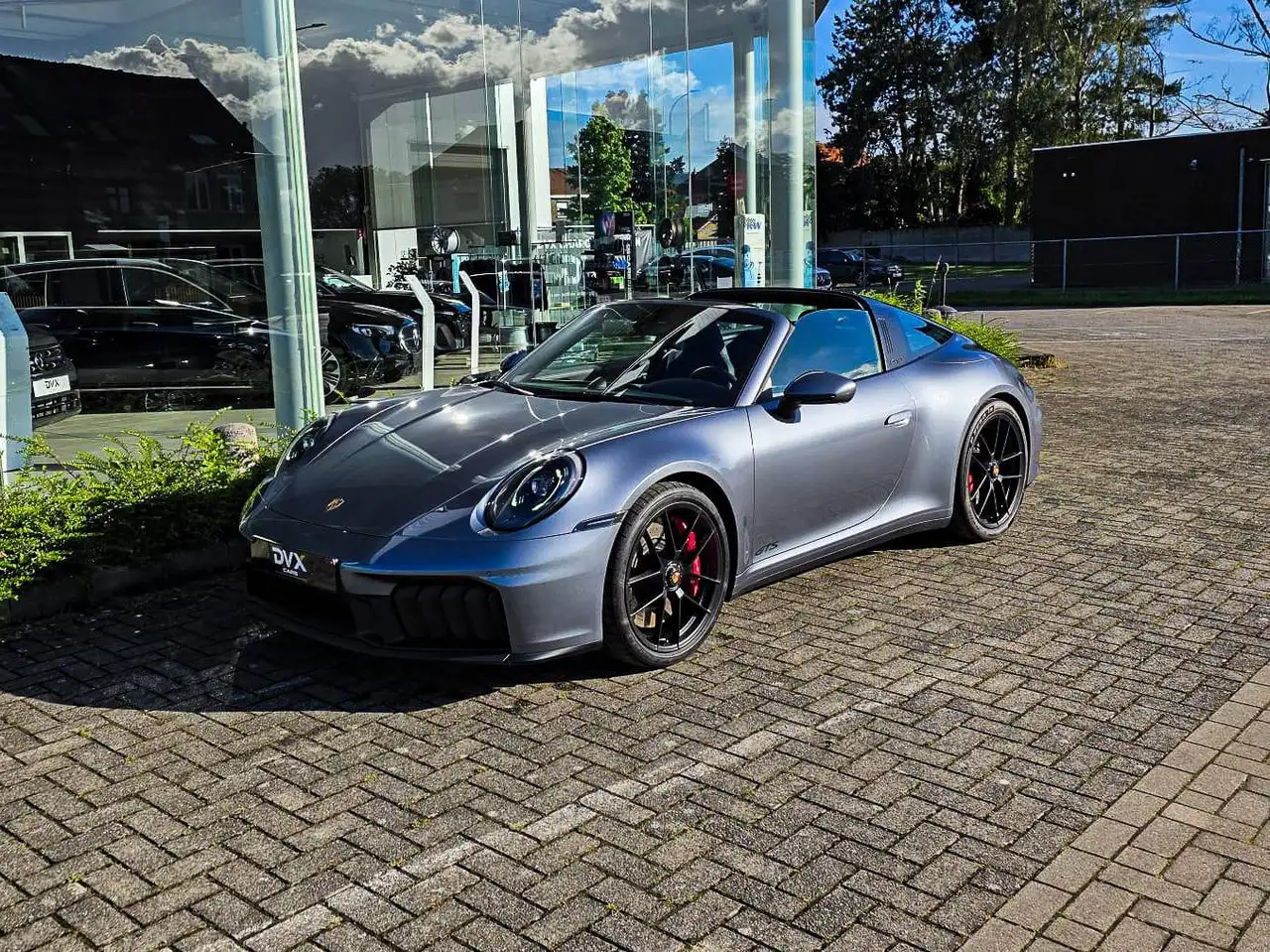 Porsche 992 12