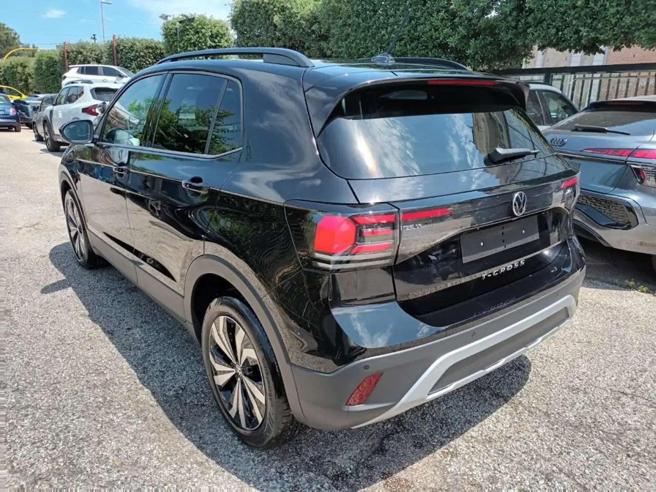 Volkswagen T-Cross 1000 4