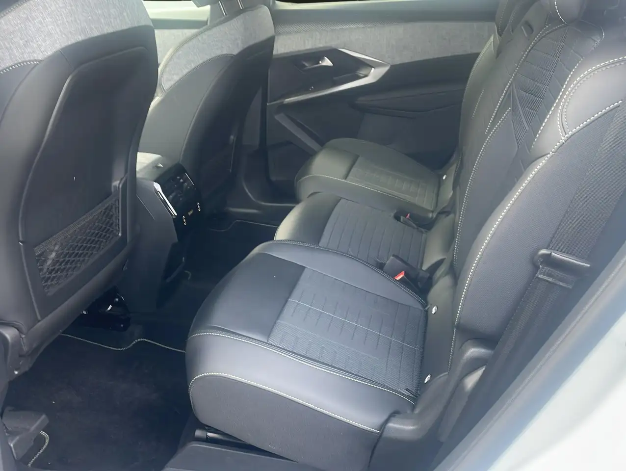 Peugeot 5008 12
