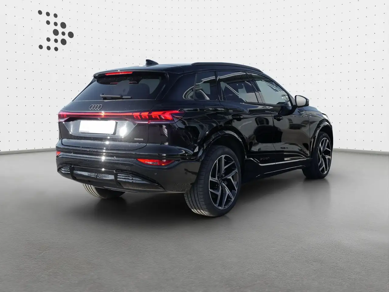 Audi Q6 2