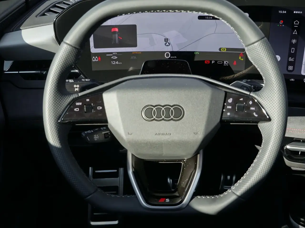 Audi Q6 9