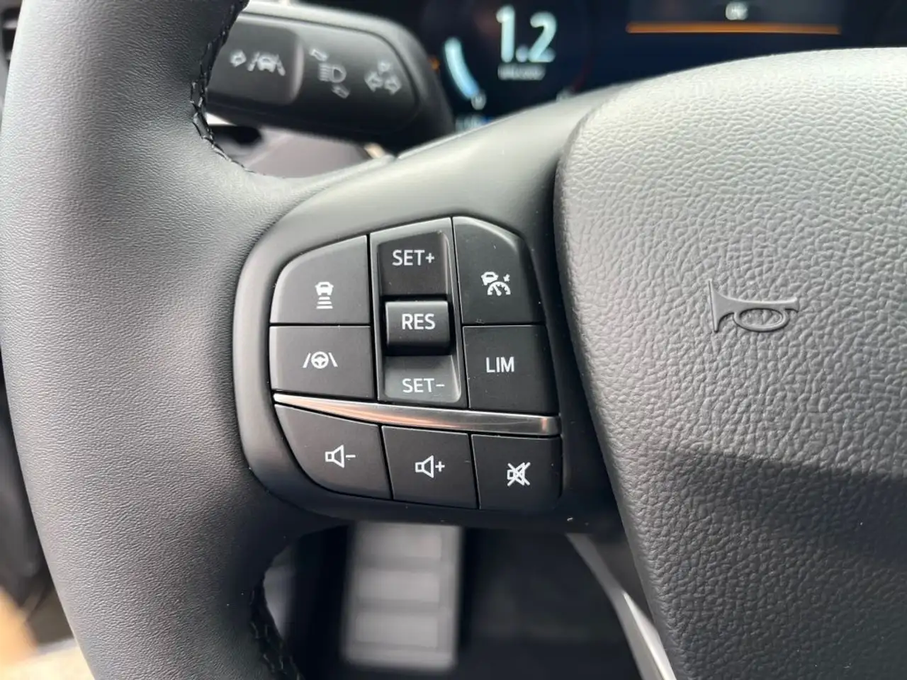 Ford Focus 13
