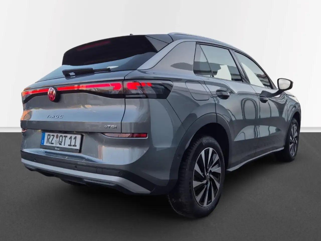Volkswagen T-Roc 7