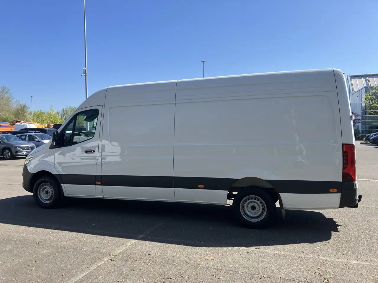 Mercedes-Benz Sprinter 8