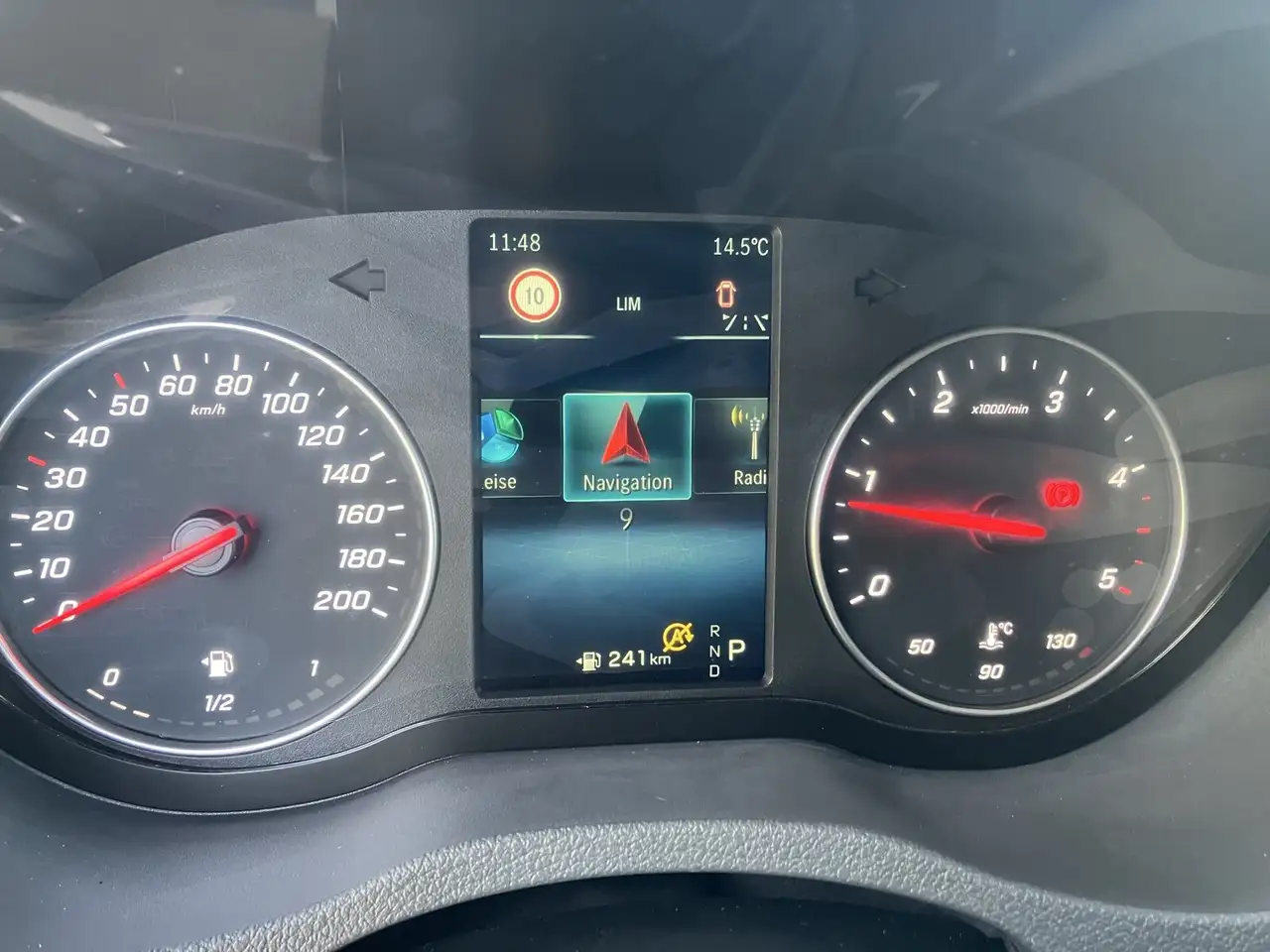 Mercedes-Benz Sprinter 12