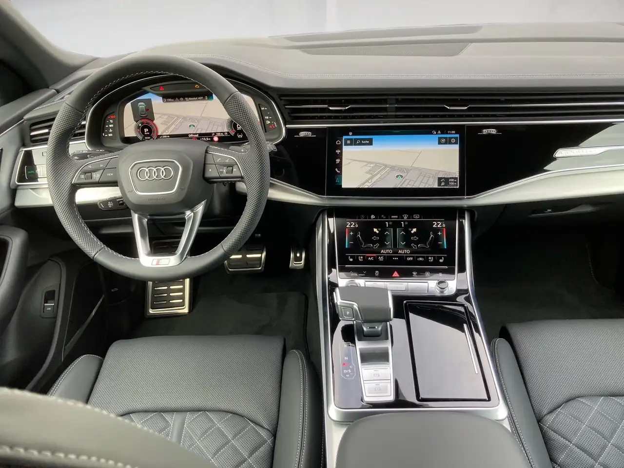 Audi Q8 10