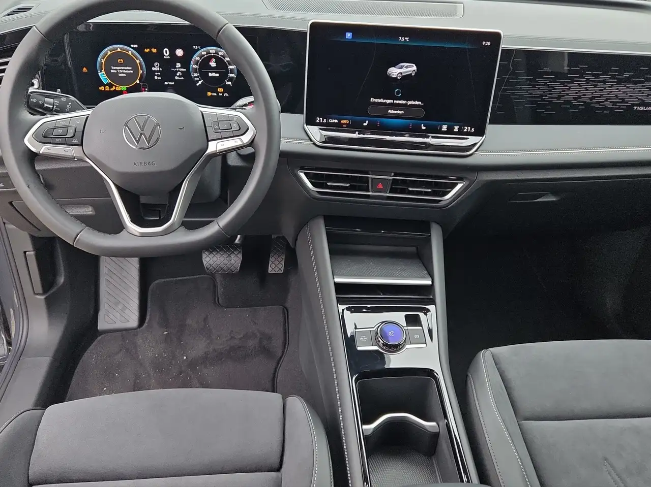 Volkswagen Tiguan 9