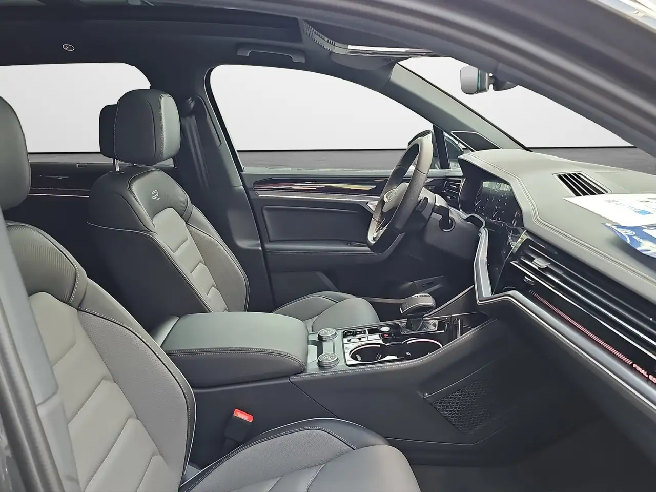 Volkswagen Touareg 14