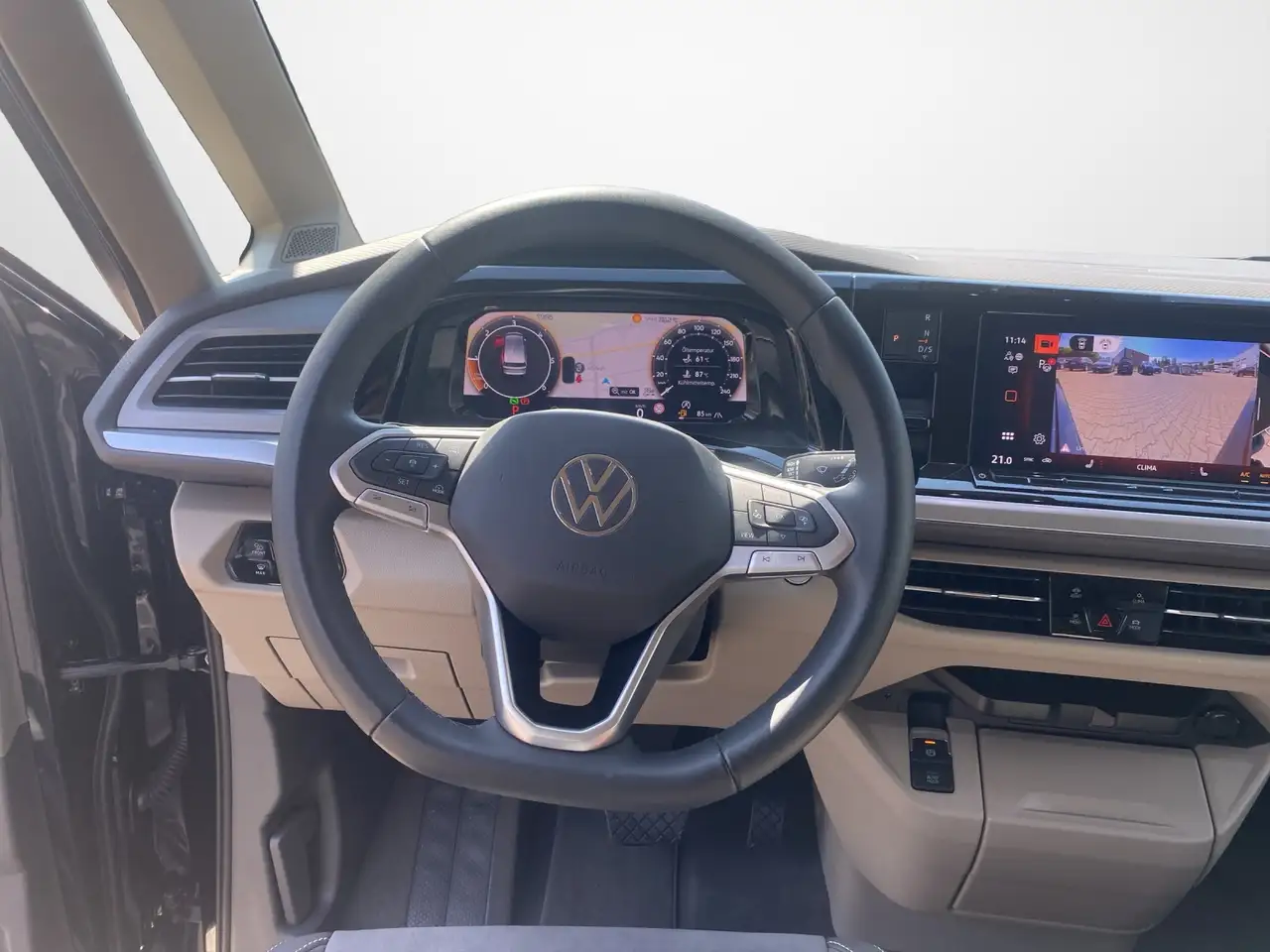 Volkswagen T7 Multivan 10