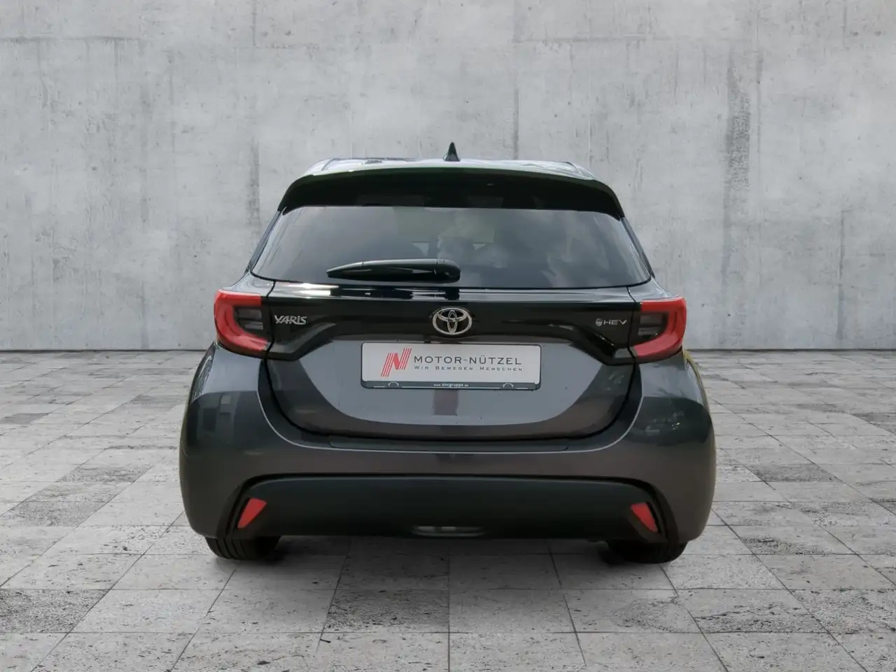 Toyota Yaris 5