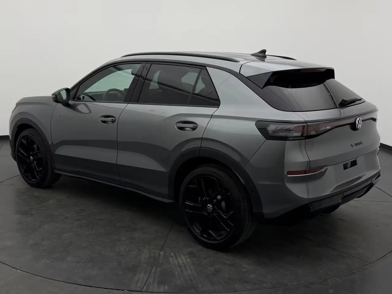 Volkswagen T-Roc 8