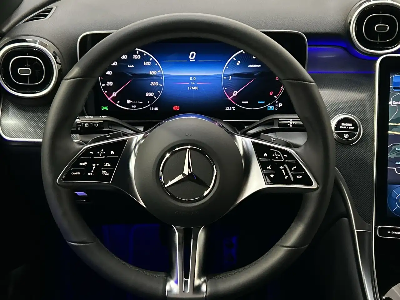 Mercedes-Benz GLC 220 9