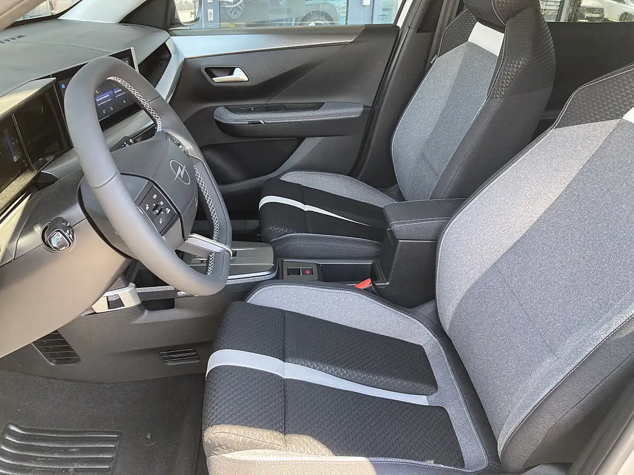 Opel Frontera 4