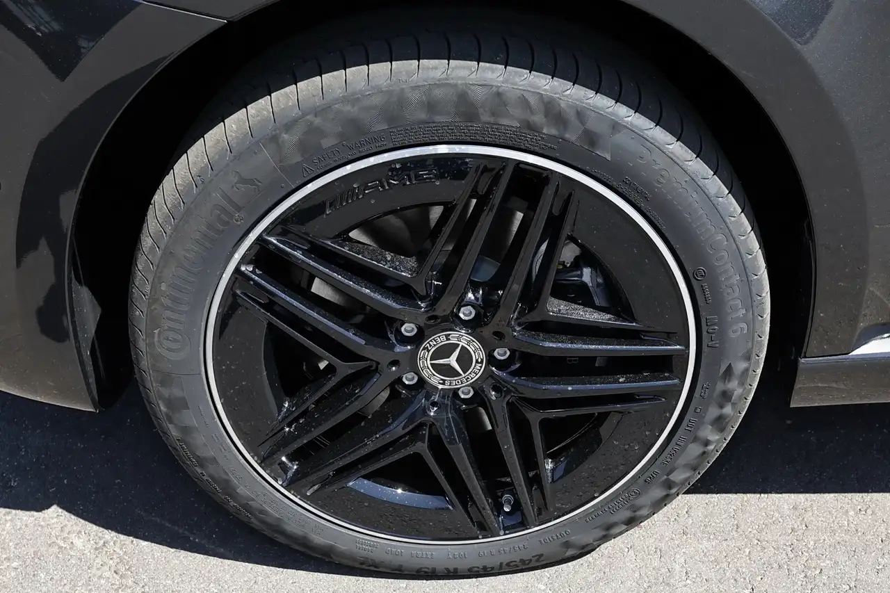 Mercedes-Benz V 300 3