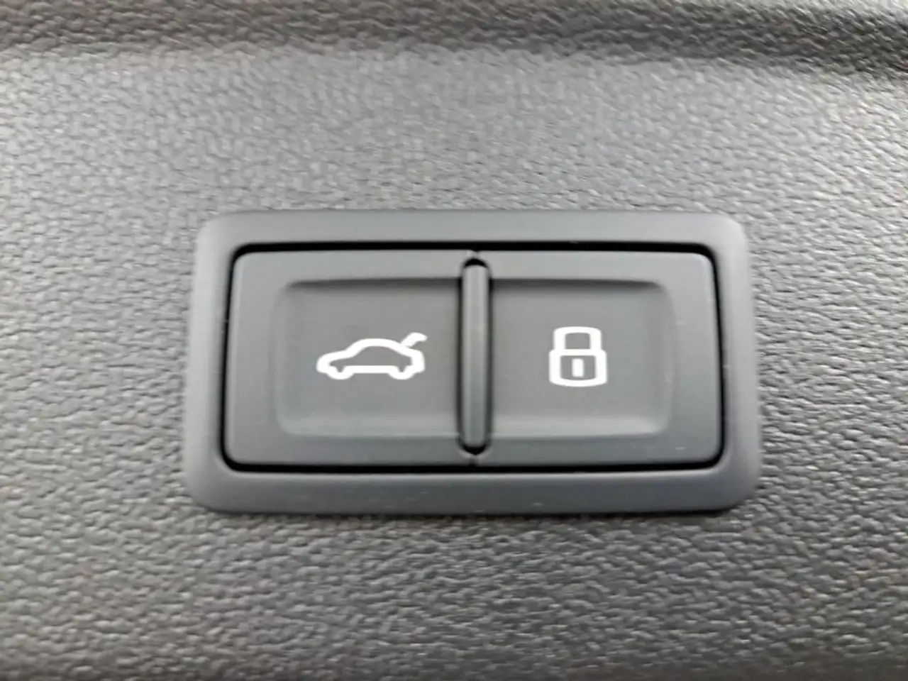 Audi A3 8