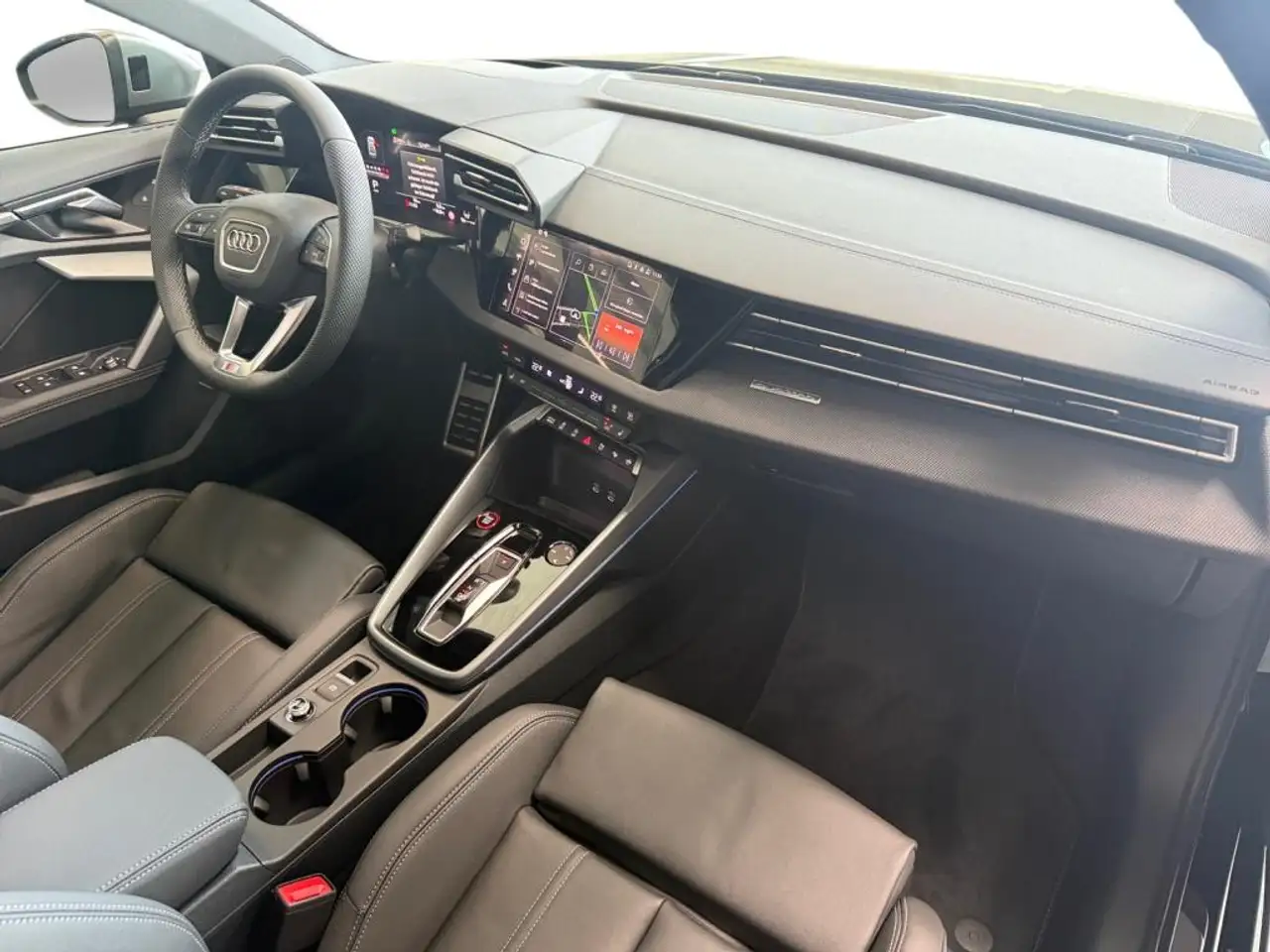 Audi S3 4