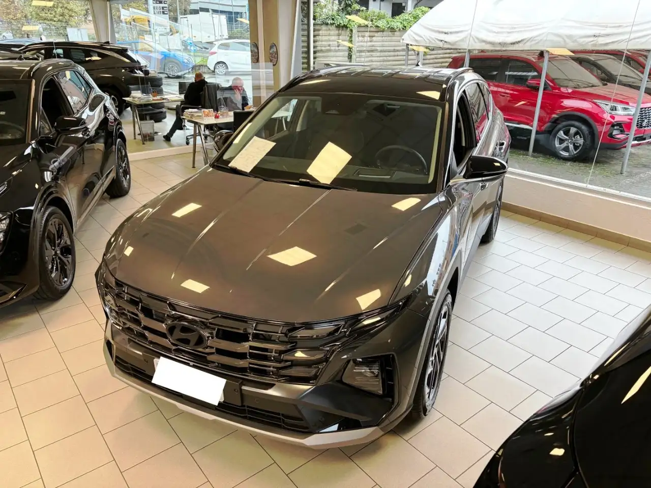 Hyundai TUCSON 4
