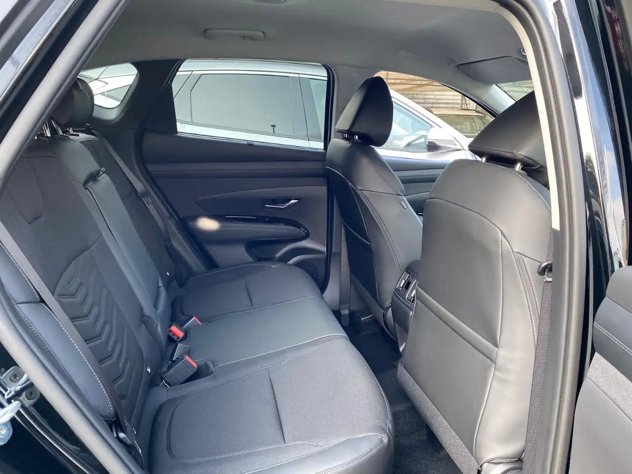 Hyundai TUCSON 10