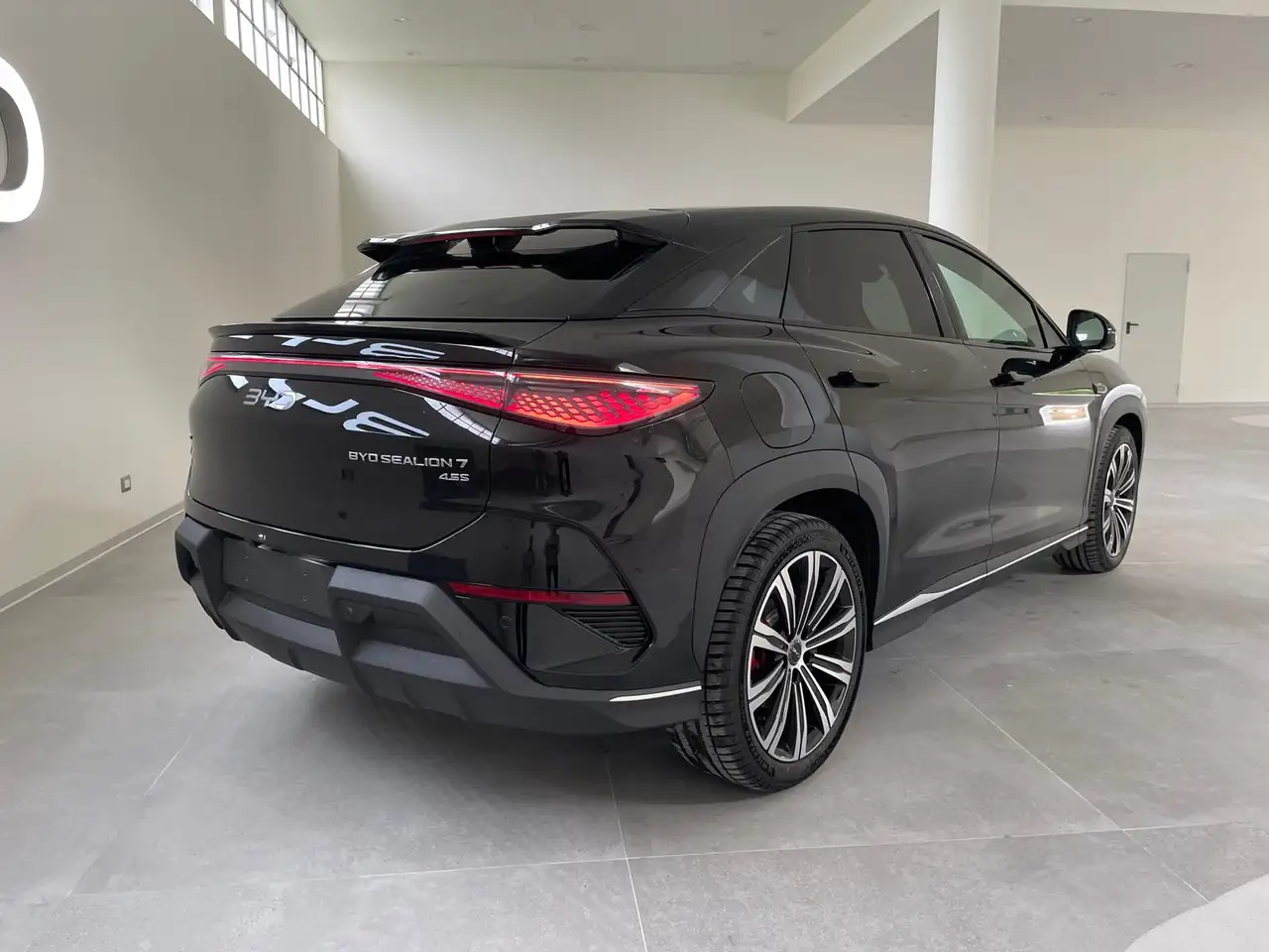 BYD Sealion 7 5