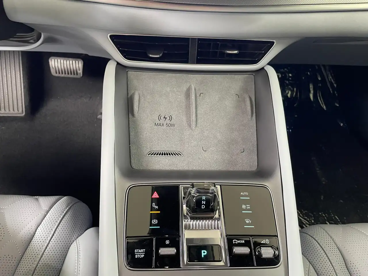 BYD Sealion 7 11