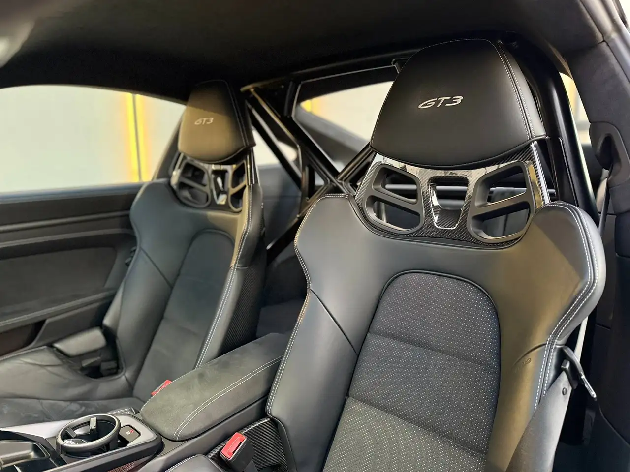 Porsche 911 992 9