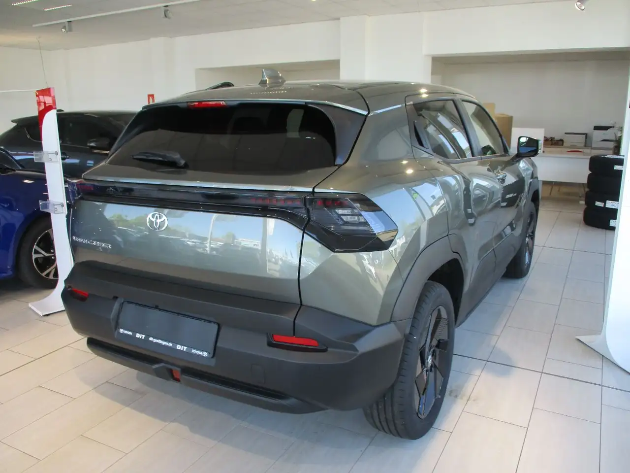 Toyota Urban 4