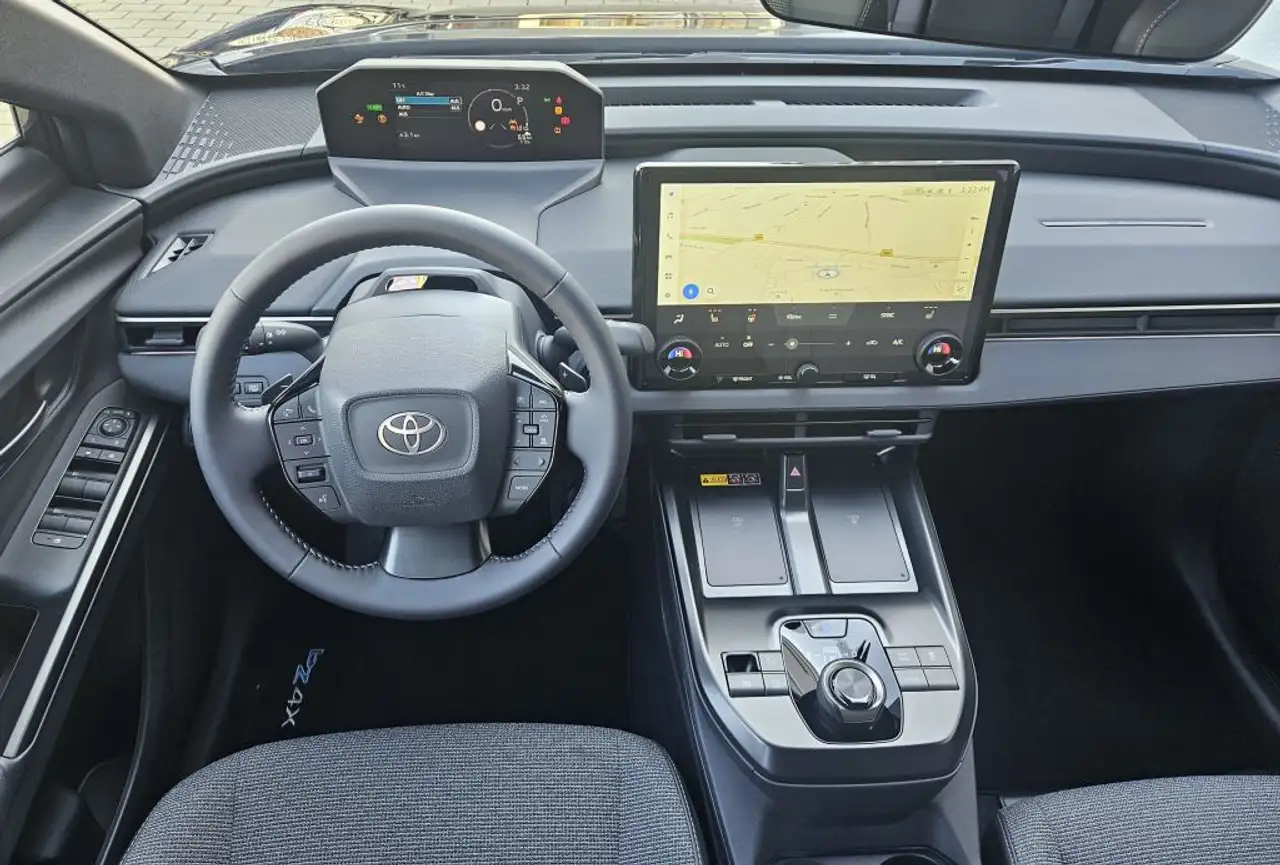 Toyota bZ4X 7