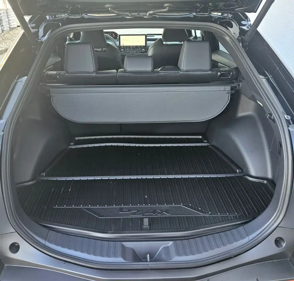 Toyota bZ4X 9