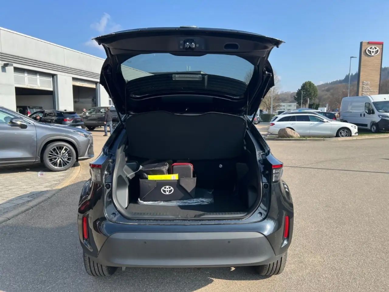 Toyota Yaris 10
