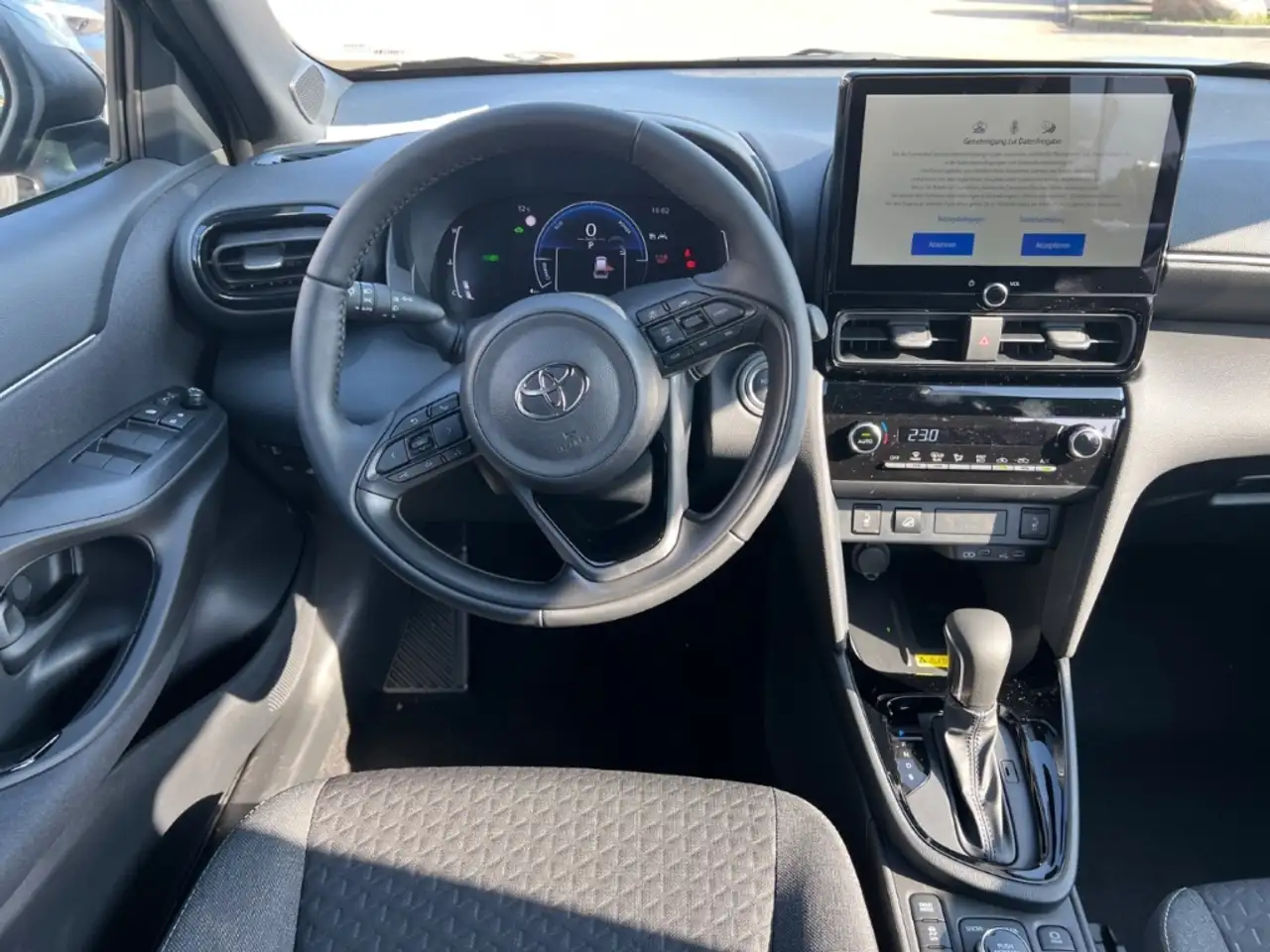 Toyota Yaris 14