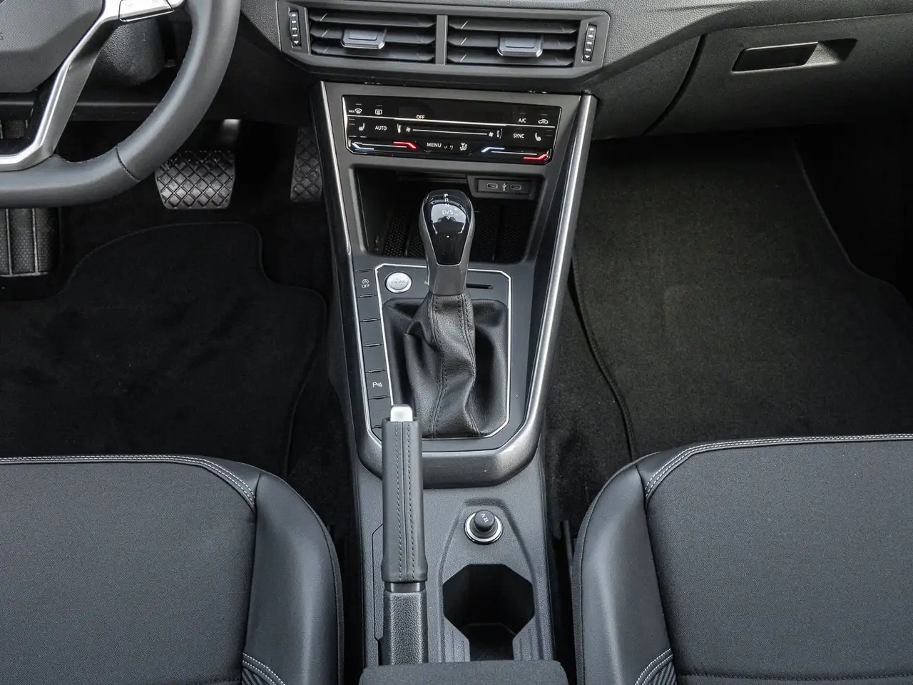 Volkswagen Taigo 14