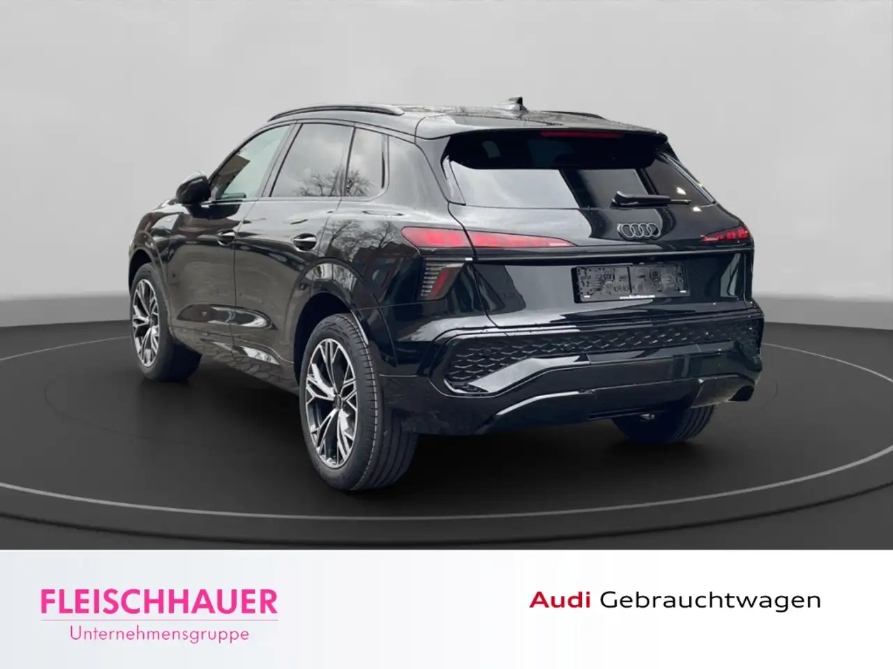 Audi Q3 4