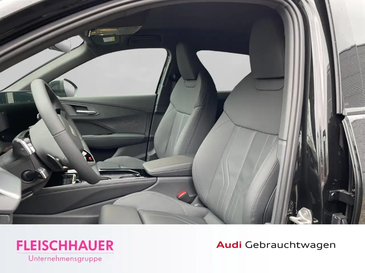 Audi Q3 9