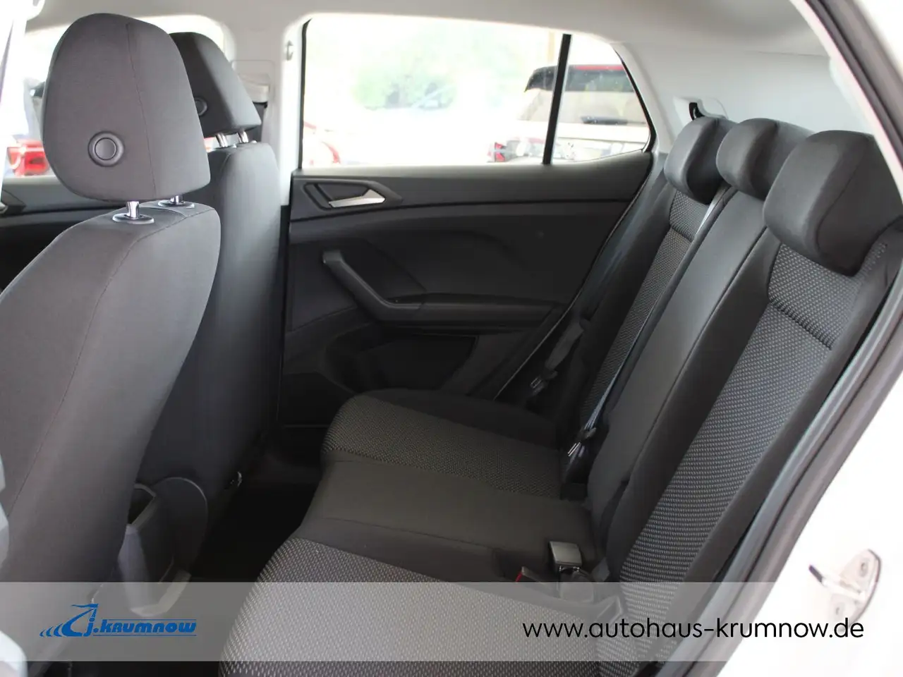 Volkswagen T-Cross 7