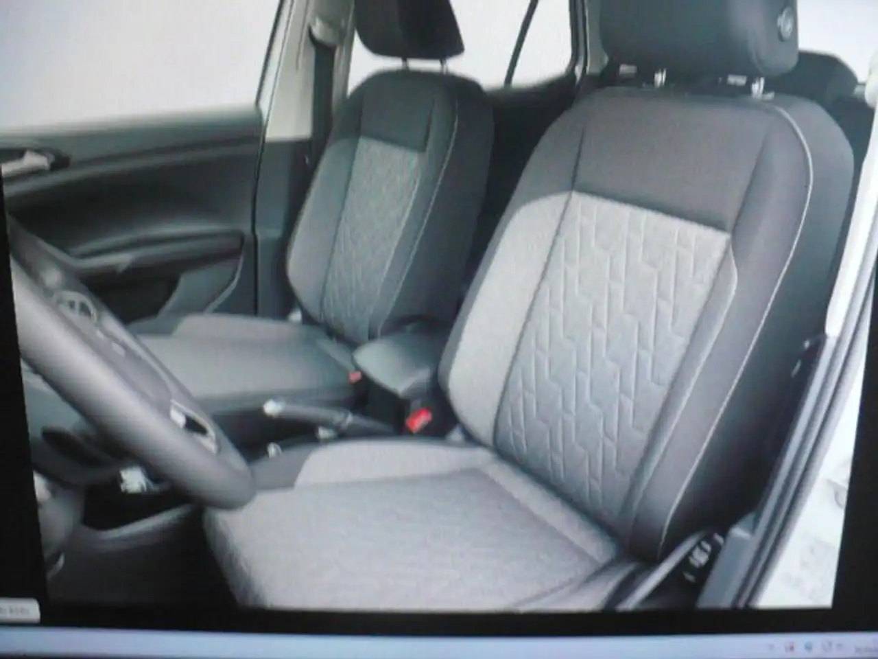 Volkswagen T-Cross 6