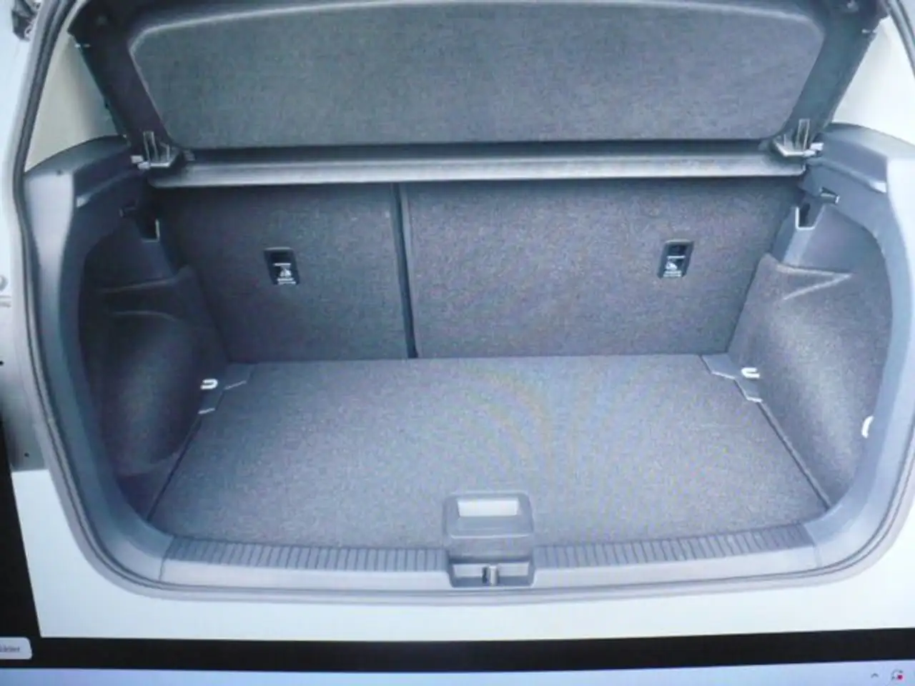 Volkswagen T-Cross 8